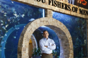 Barron Companies featured in Dallas Morning News for largest private aquarium